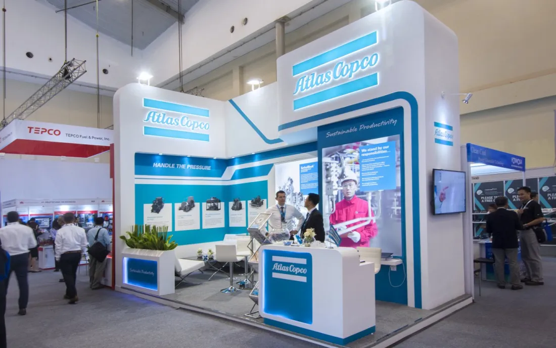 Portfolio Wooden Booth - Atlas Copco wooden 2 atlas