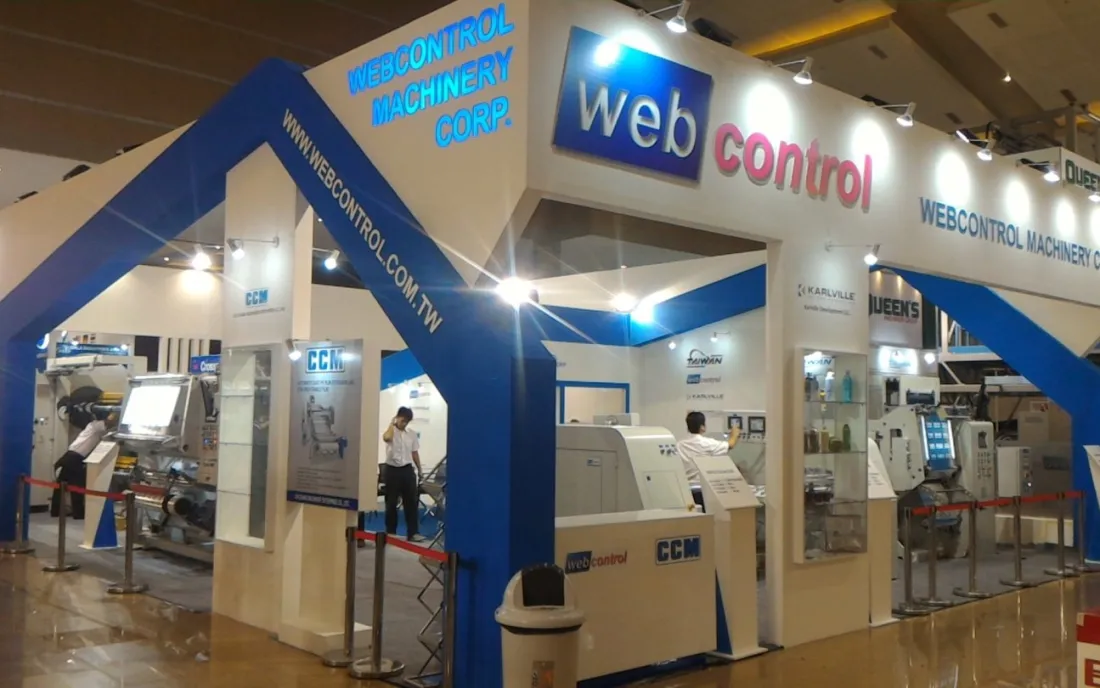 Portfolio Wooden Booth - Web Control  wooden 47 web control